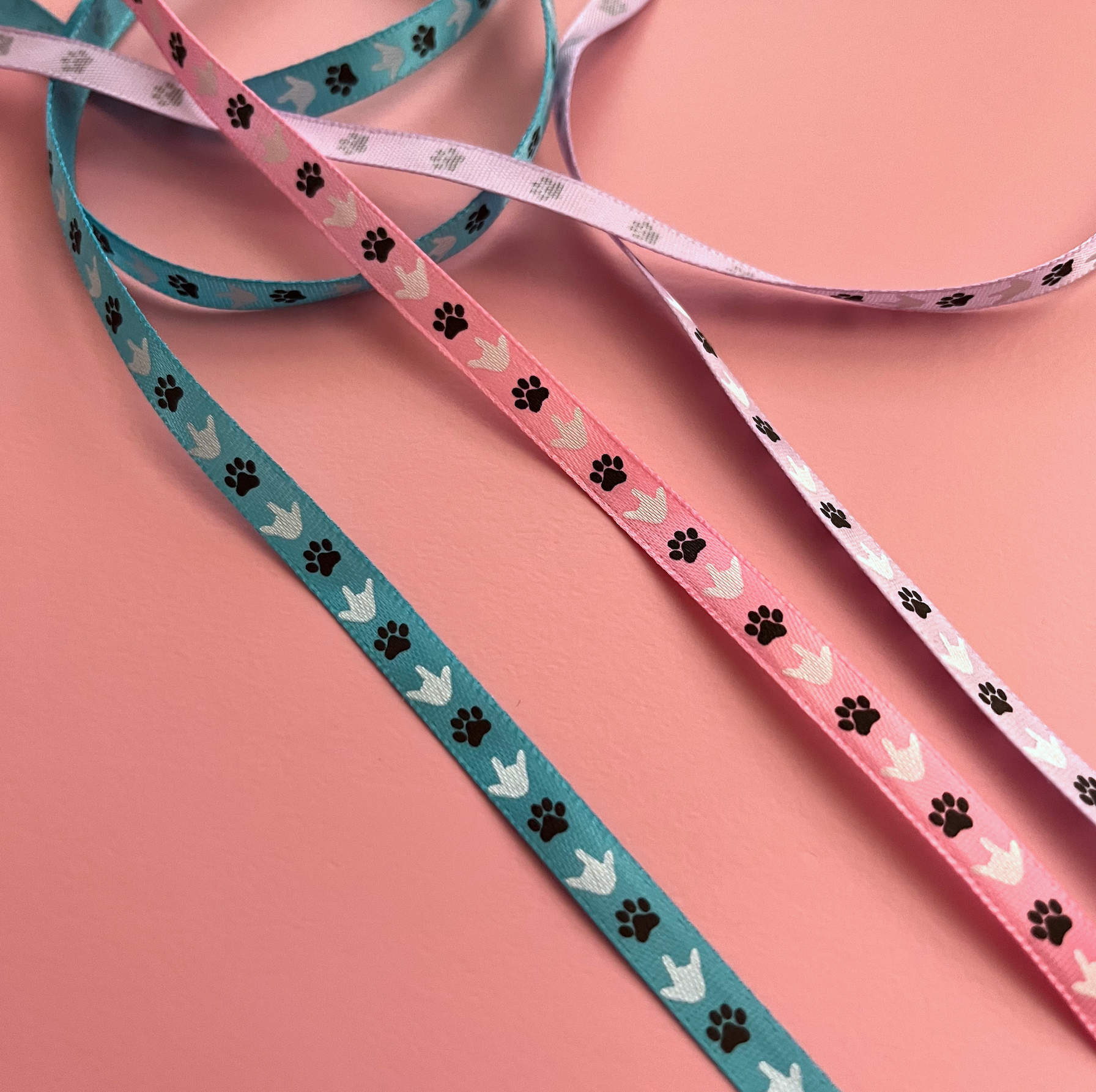 Pet Paw with ILY Ribbons