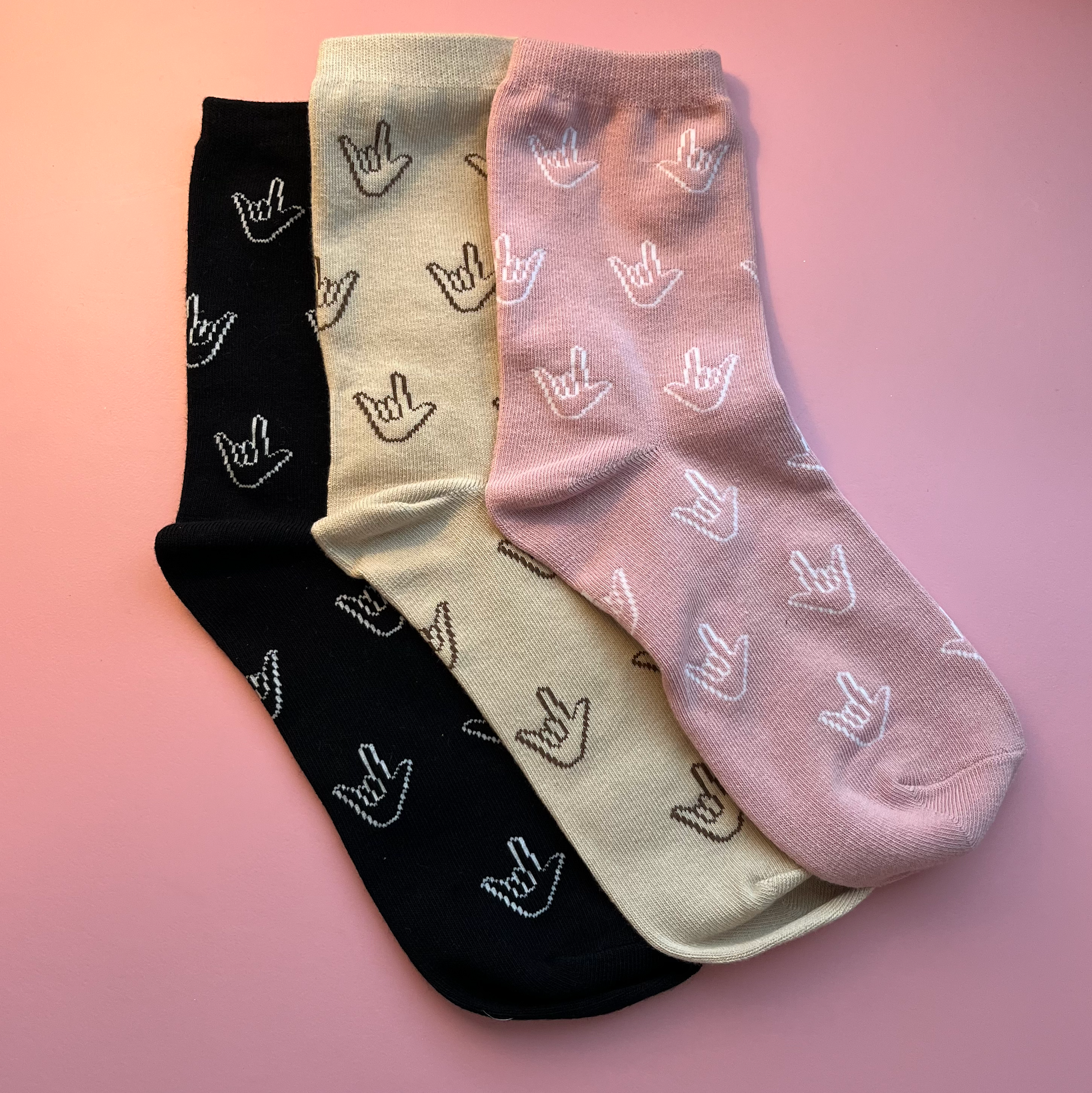 Pixel ILY socks