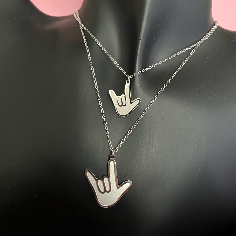 ILY” Necklace – 58 Creativity